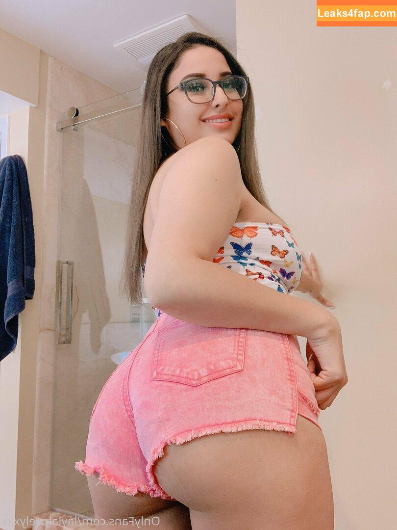 laylalovelyxxx / layla_lovely57 leaked photo photo #0348