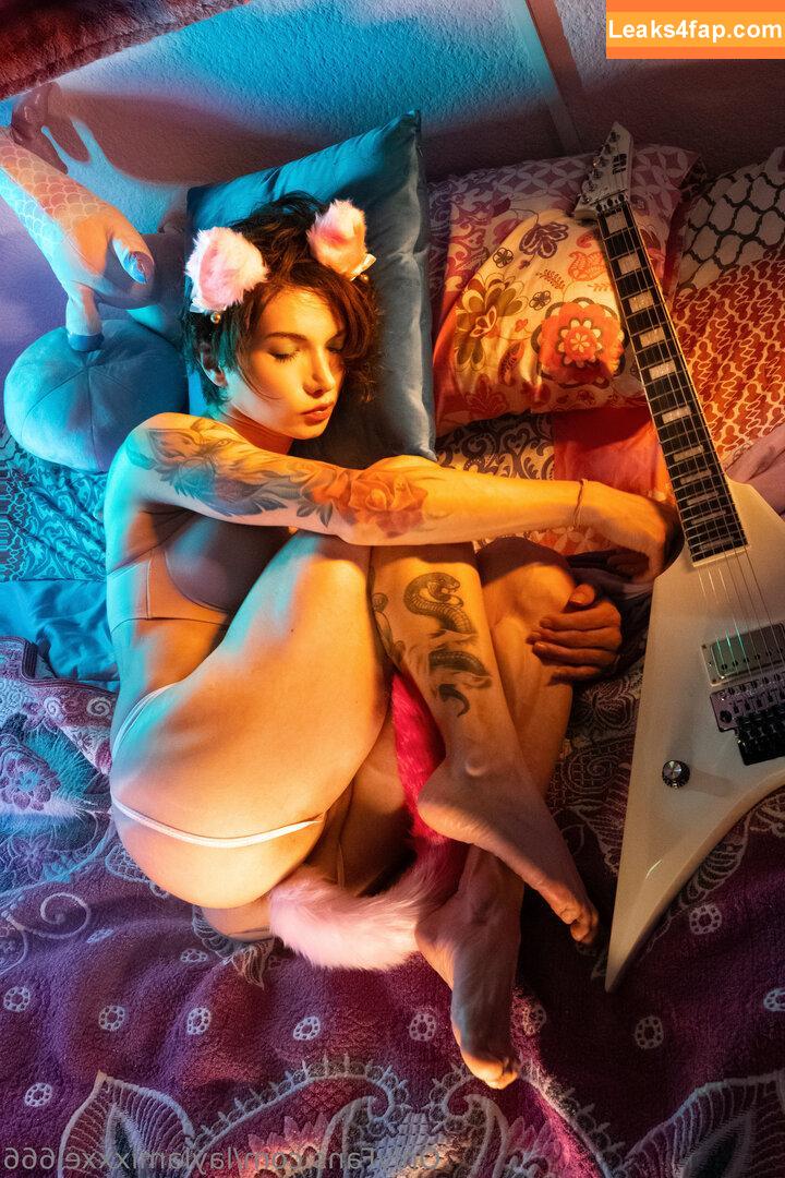 laylamixxxel666 / laylamixel leaked photo photo #0096
