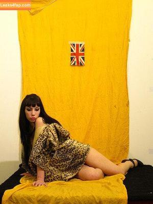 Layna Lazar photo #0002