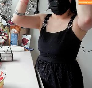 Layna Lazar photo #0026