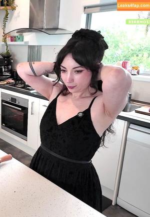 Layna Lazar фото #0357