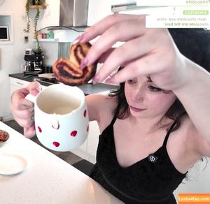 Layna Lazar фото #0358