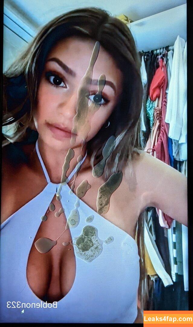 layna_sacino /  leaked photo photo #0006