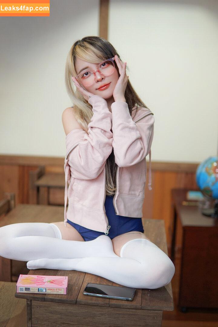 Le Josette / lejosette_ / lolita_josette leaked photo photo #0271