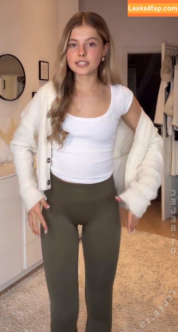 Lea Alena / lea_alena_sch / lea_alenaa leaked photo photo #0011