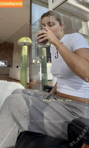 Lea Breuer photo #0197