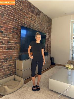 Lea Breuer photo #0248