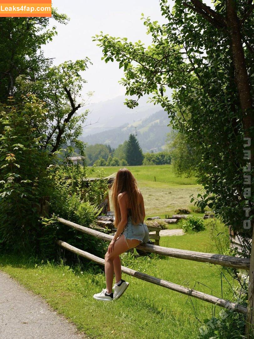 Lea Katharina Maria / leakatharinamaria leaked photo photo #1596