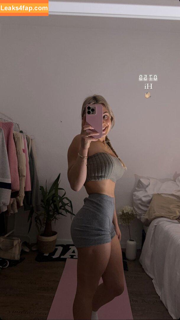 Lea Keller / leak.ll.r leaked photo photo #0136