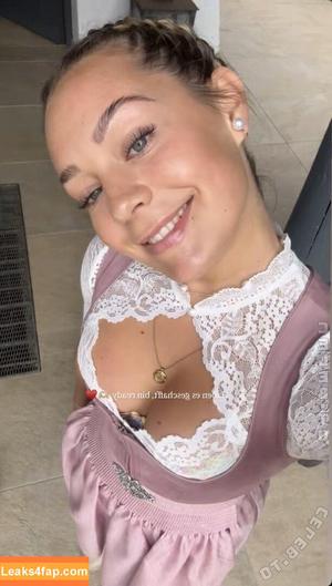 Lea Keller photo #0215