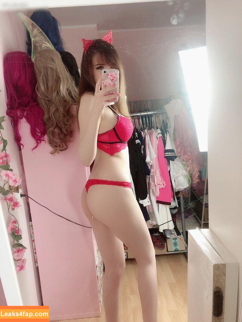 Lea Lolly / https: / lealolly / lealollywaifu leaked photo photo #0380