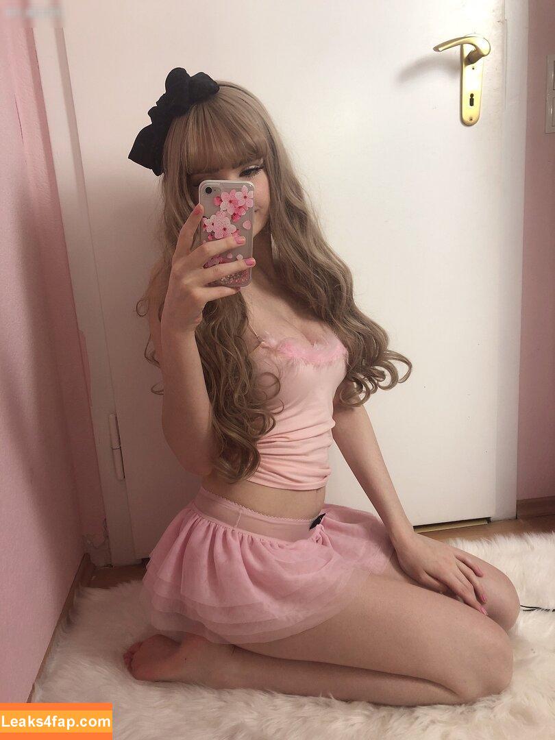 Lea Lolly / https: / lealolly / lealollywaifu leaked photo photo #0495