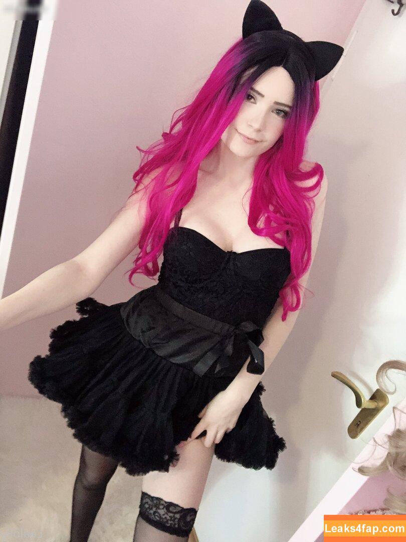 Lea Lolly / https: / lealolly / lealollywaifu leaked photo photo #0535