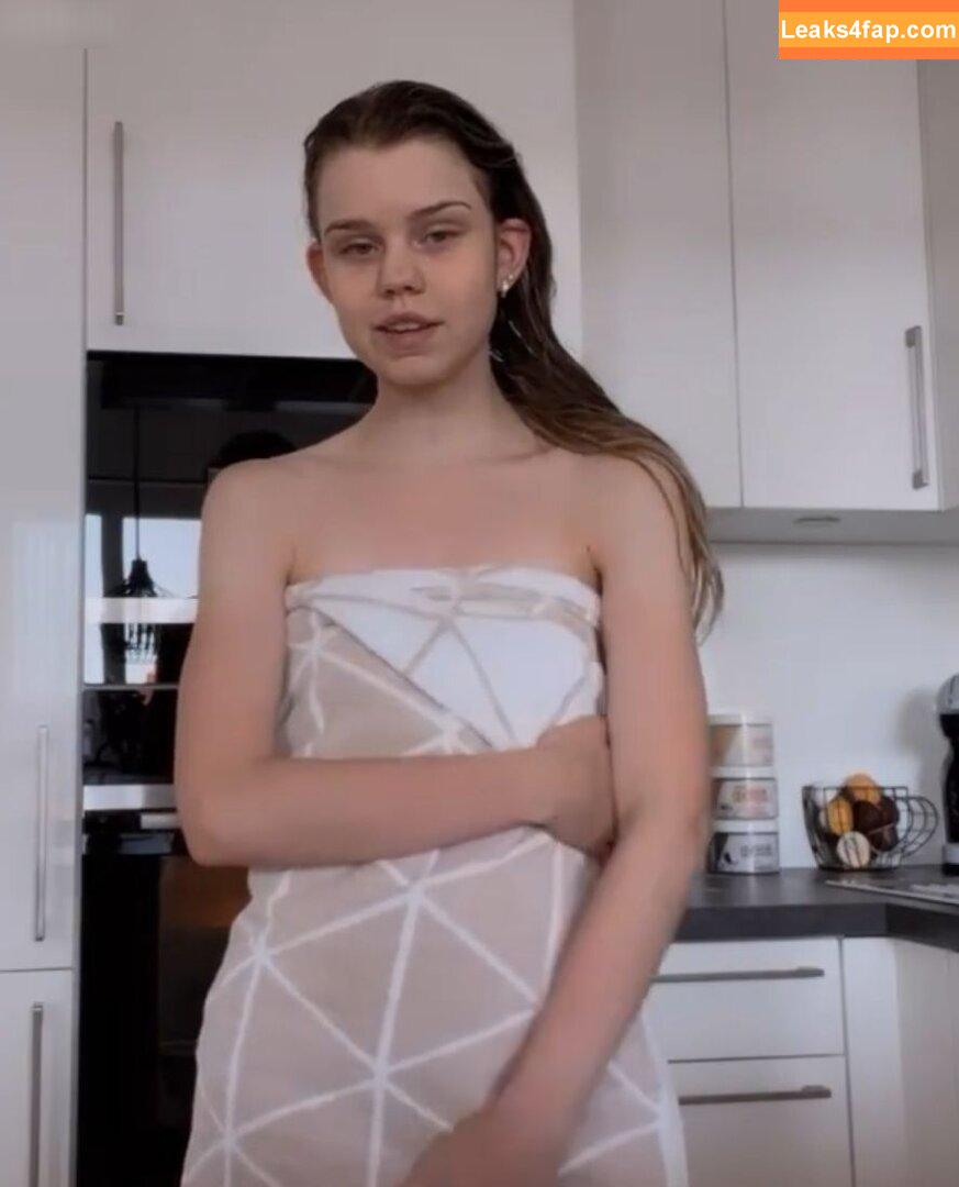 Lea Peach / https: leaked photo photo #0072