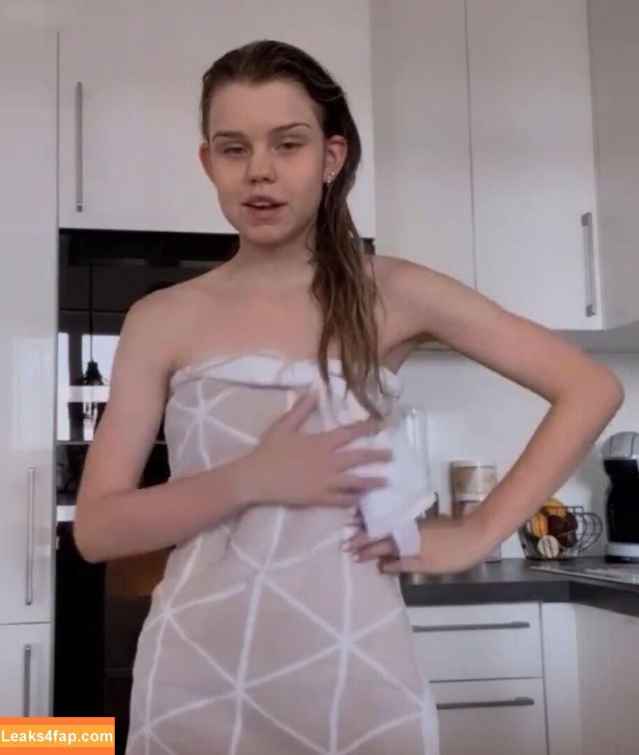 Lea Peach / https: leaked photo photo #0074