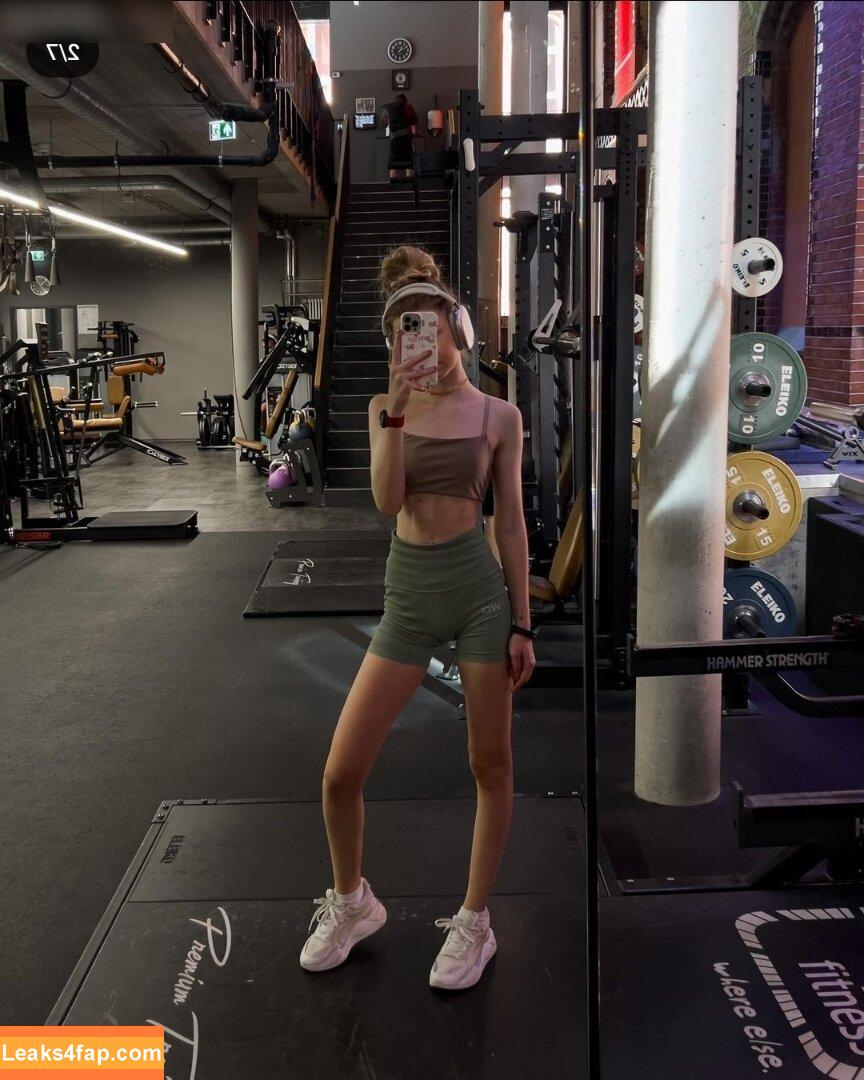 Lea Peach / https: leaked photo photo #0170