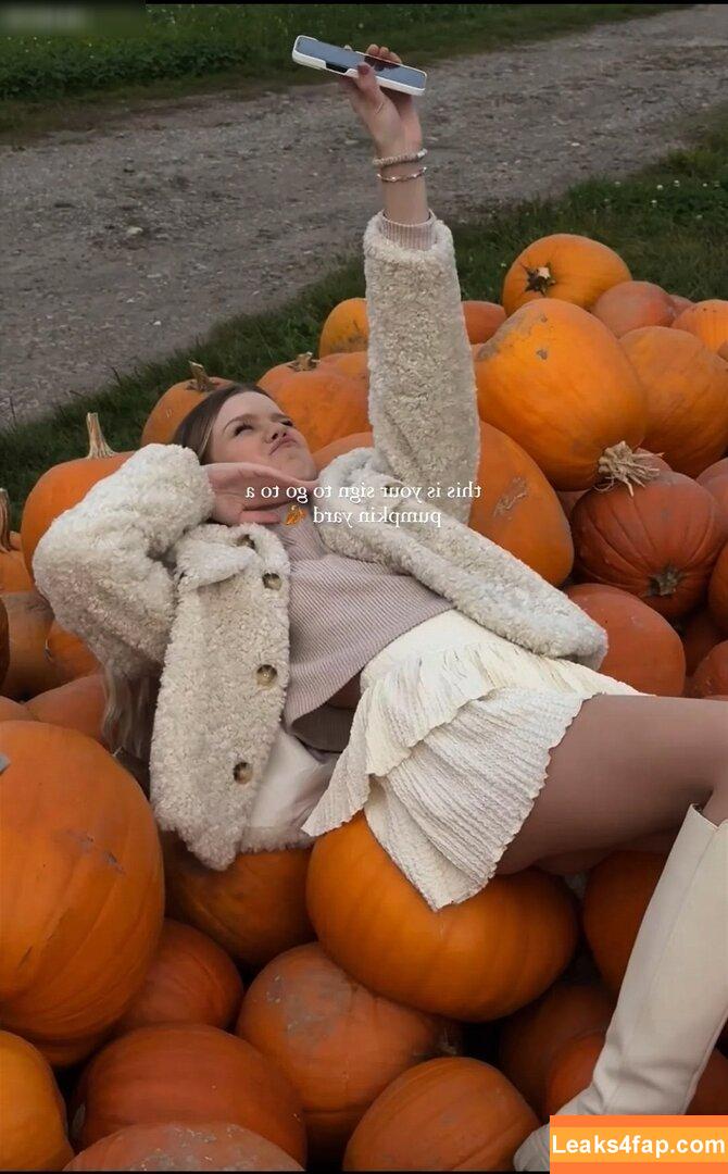 Lea Peach / https: leaked photo photo #0239