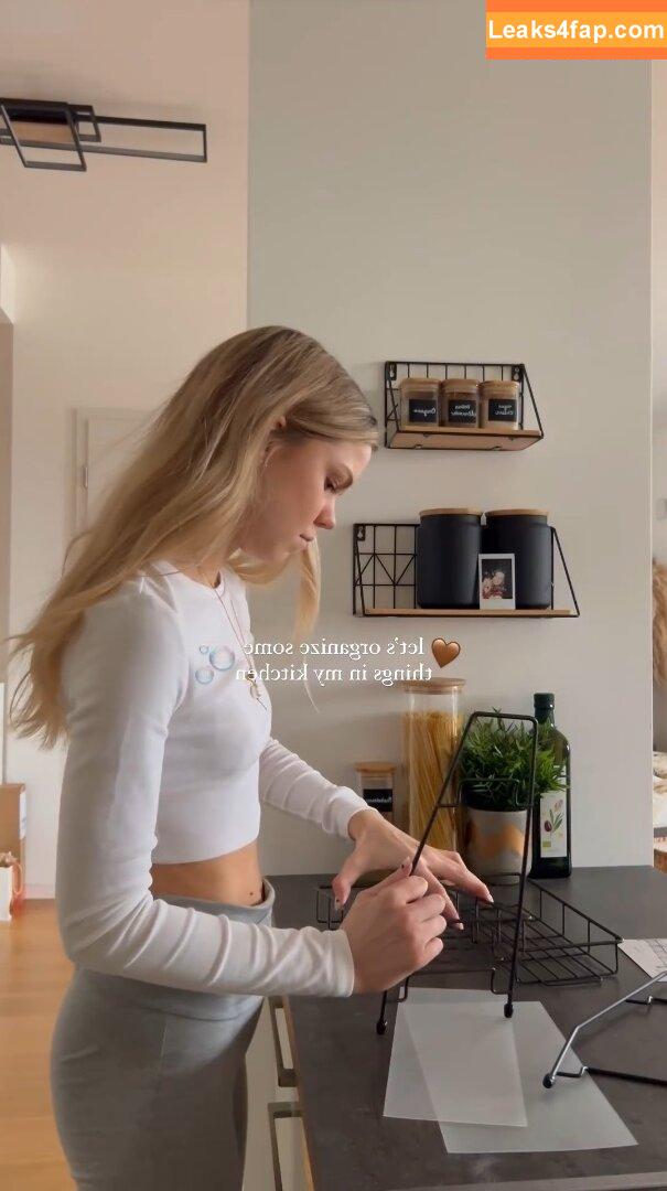 Lea Peach / https: leaked photo photo #0358