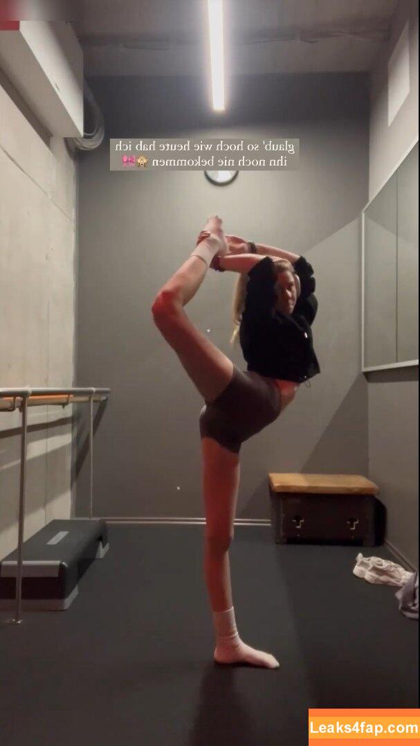 Lea Peach / https: leaked photo photo #0361
