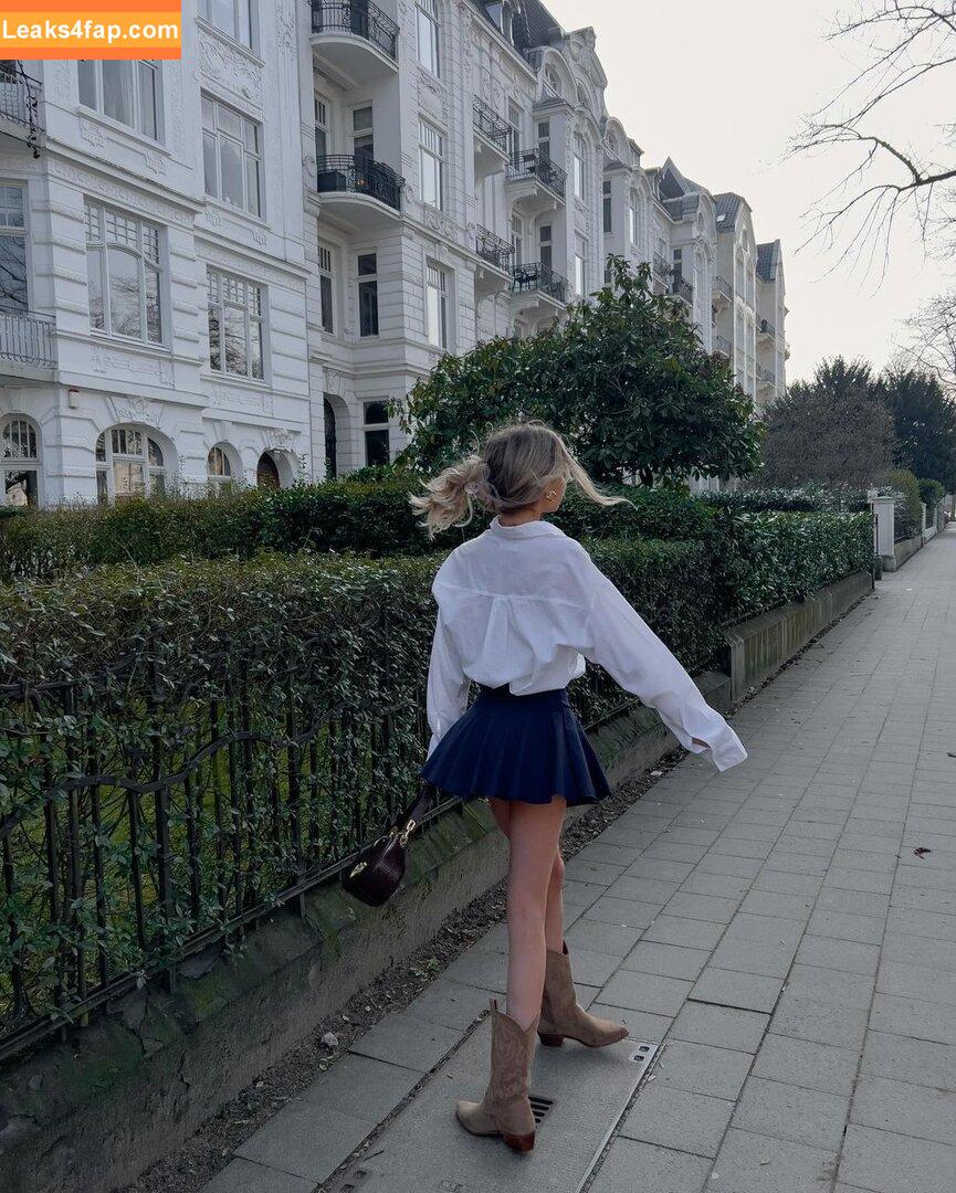 Lea Peach / https: leaked photo photo #0391