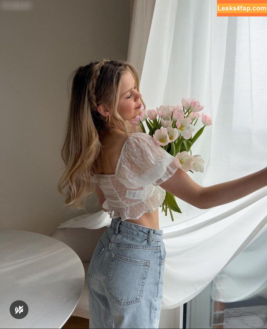 Lea Peach / https: слитое фото фото #0411