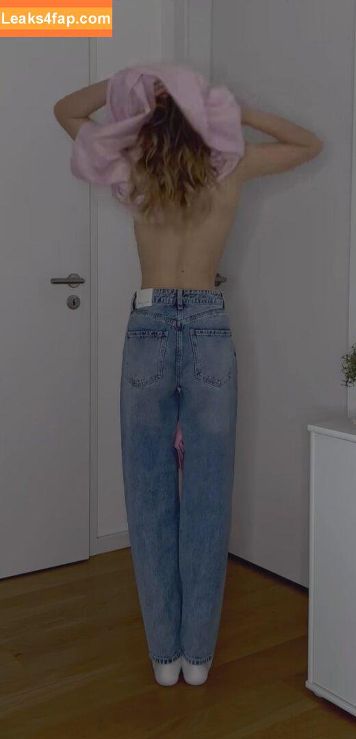 Lea Peach / https: leaked photo photo #0416