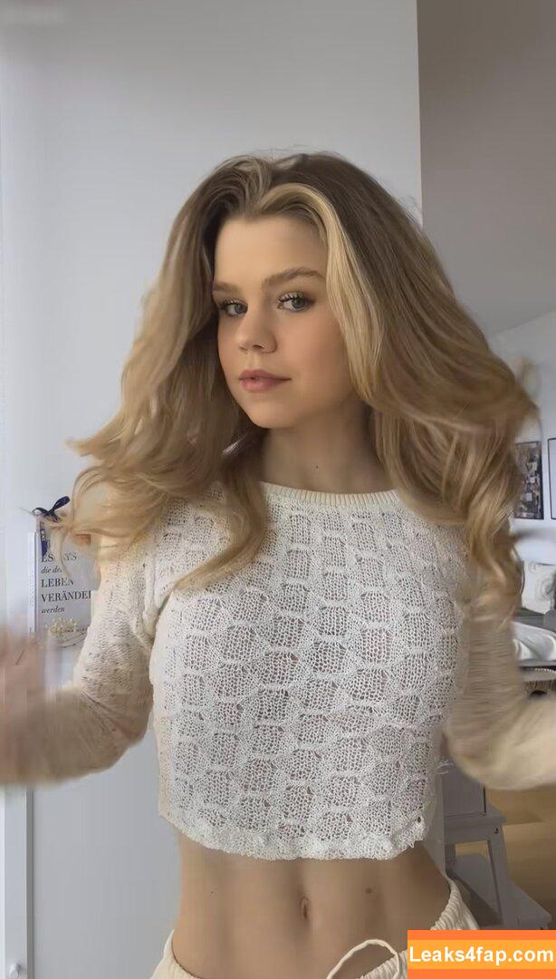 Lea Peach / https: leaked photo photo #0426