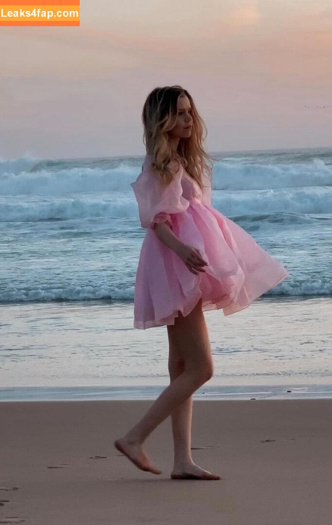 Lea Peach / https: leaked photo photo #0460