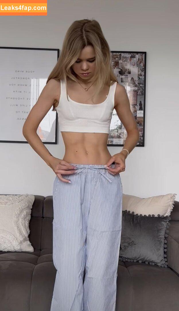 Lea Peach / https: leaked photo photo #0575