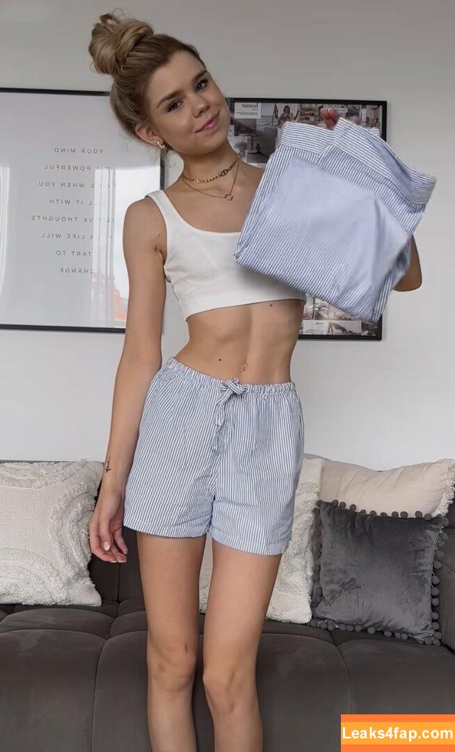 Lea Peach / https: leaked photo photo #0576