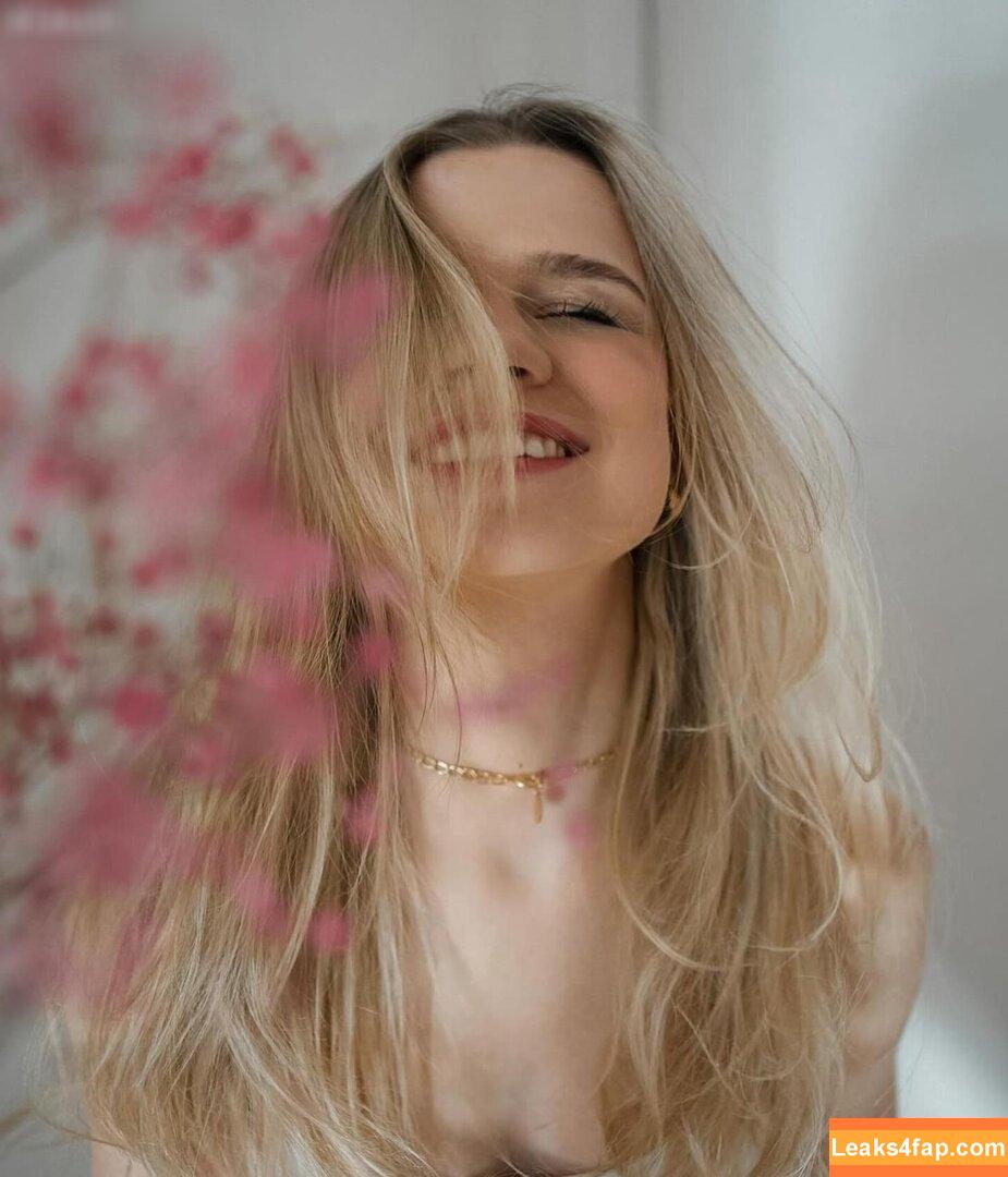 Lea Peach / https: leaked photo photo #0583