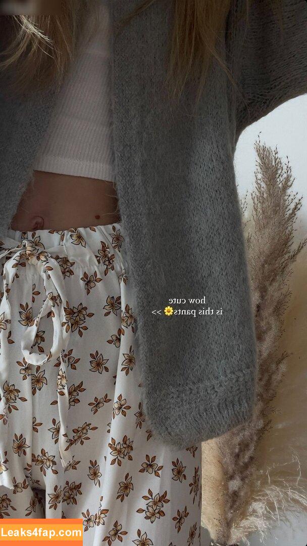Lea Peach / https: leaked photo photo #0598