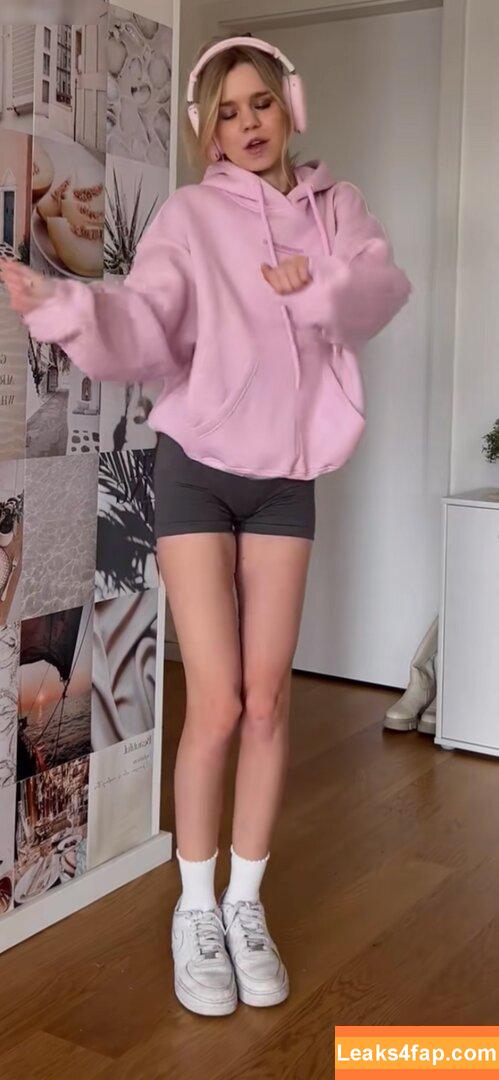 Lea Peach / https: leaked photo photo #0644