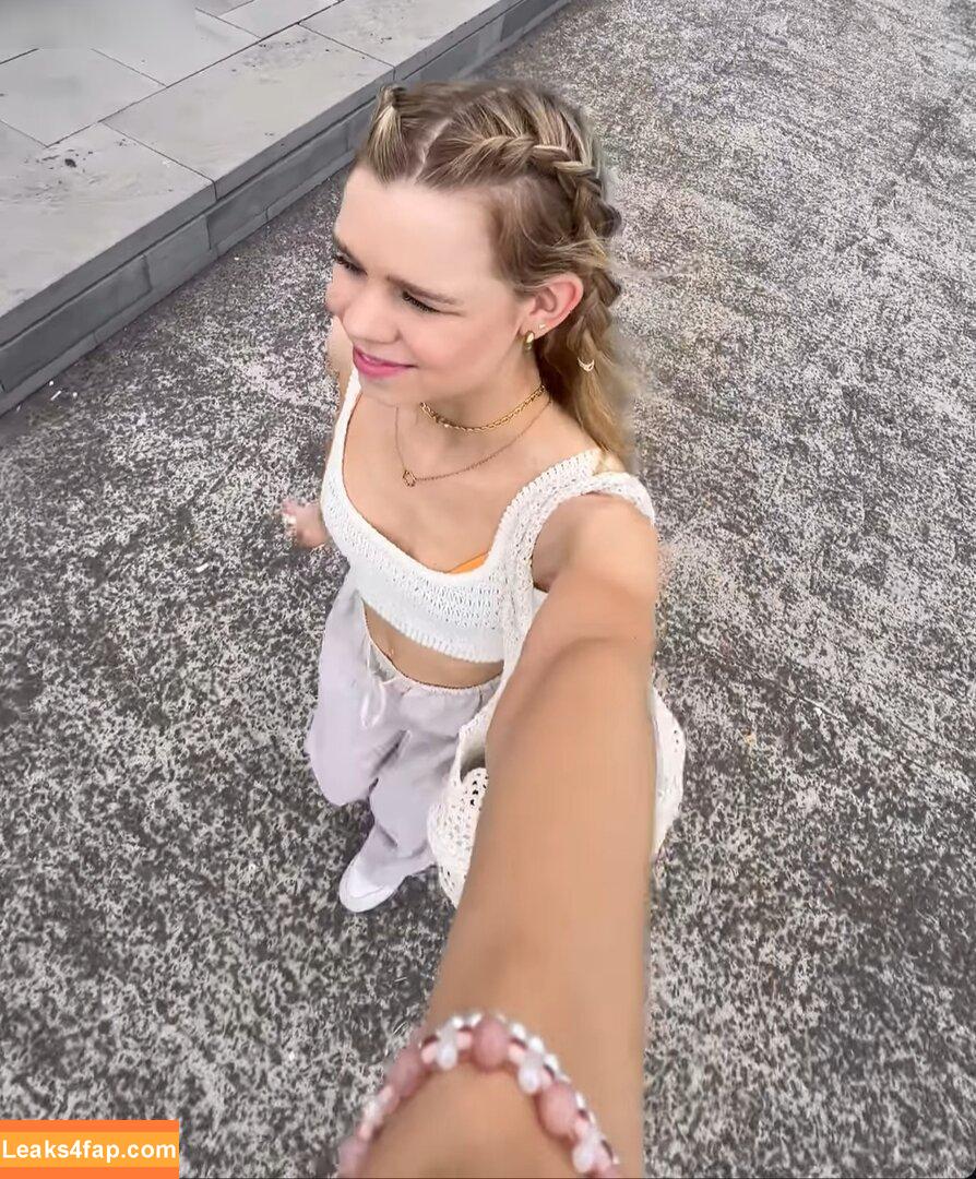 Lea Peach / https: leaked photo photo #0682