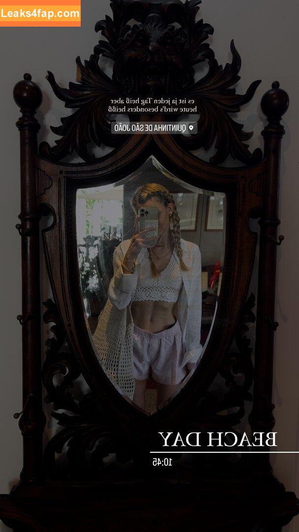 Lea Peach / https: leaked photo photo #0695