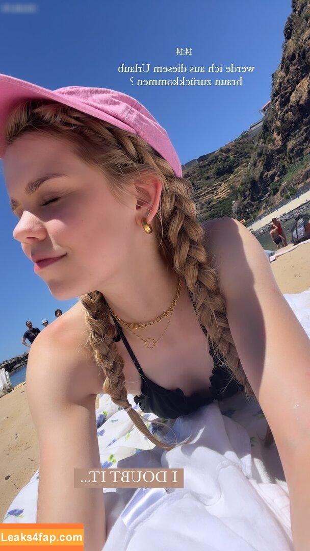 Lea Peach / https: leaked photo photo #0697