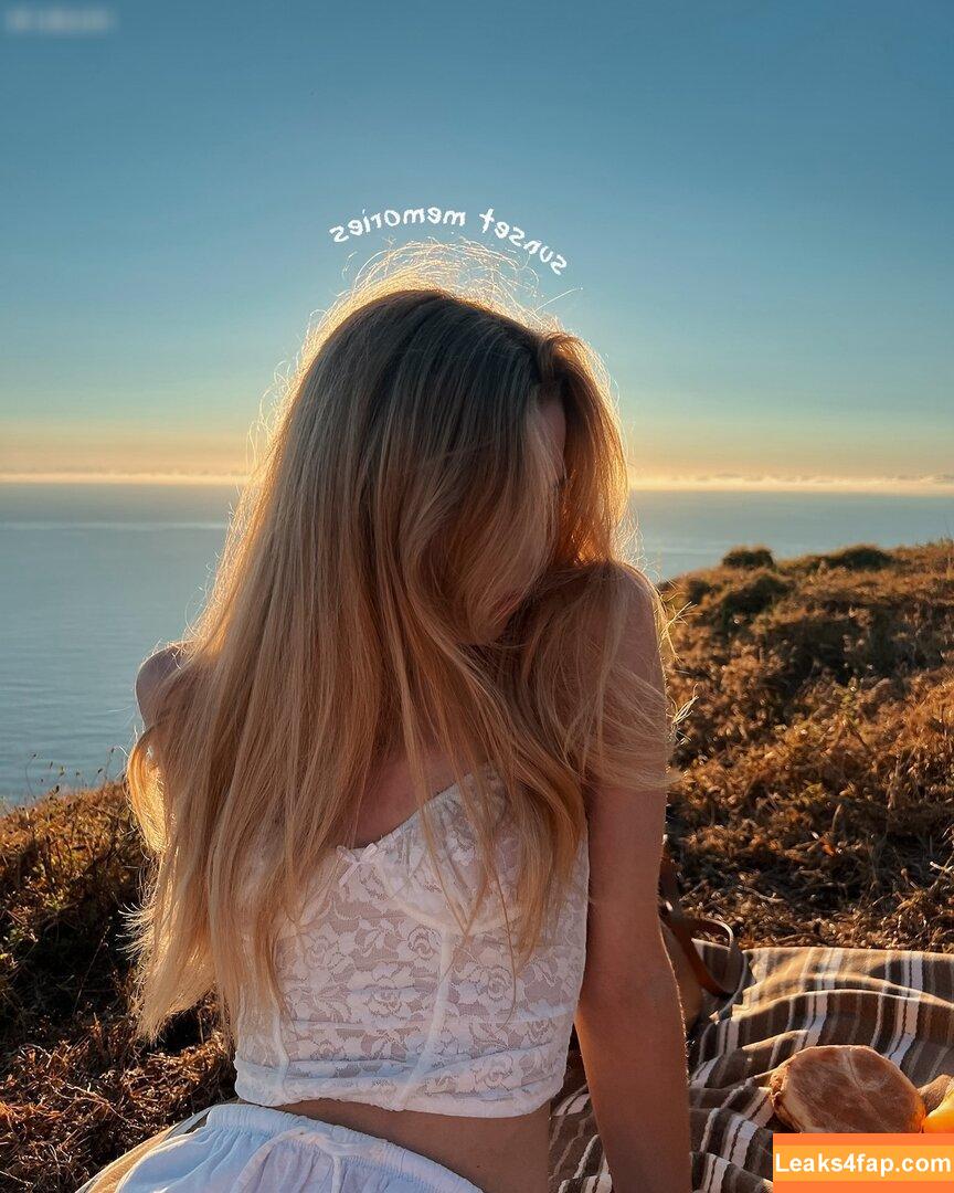 Lea Peach / https: leaked photo photo #0701
