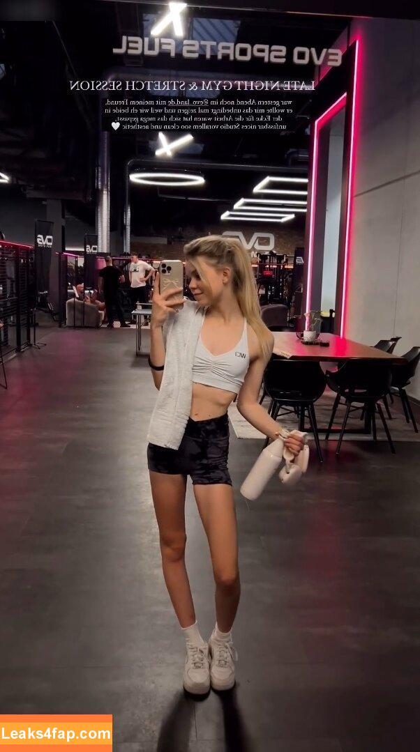 Lea Peach / https: leaked photo photo #0809