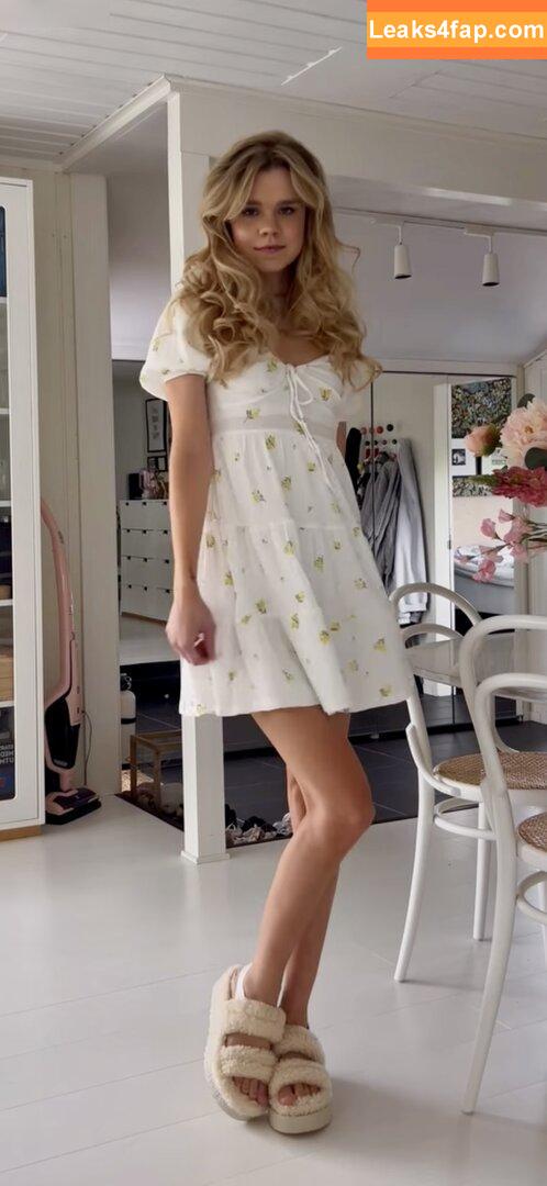 Lea Peach / https: leaked photo photo #0825