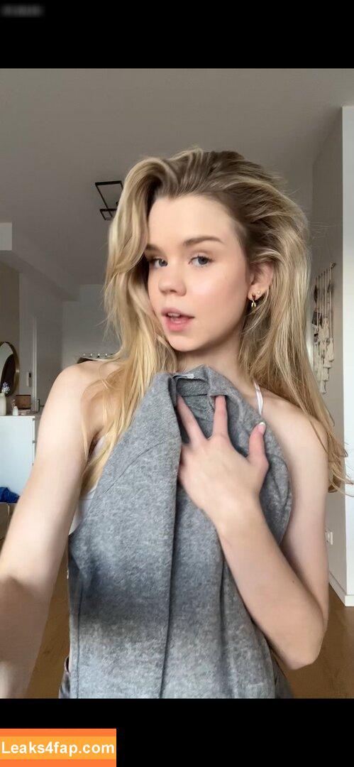 Lea Peach / https: leaked photo photo #0892