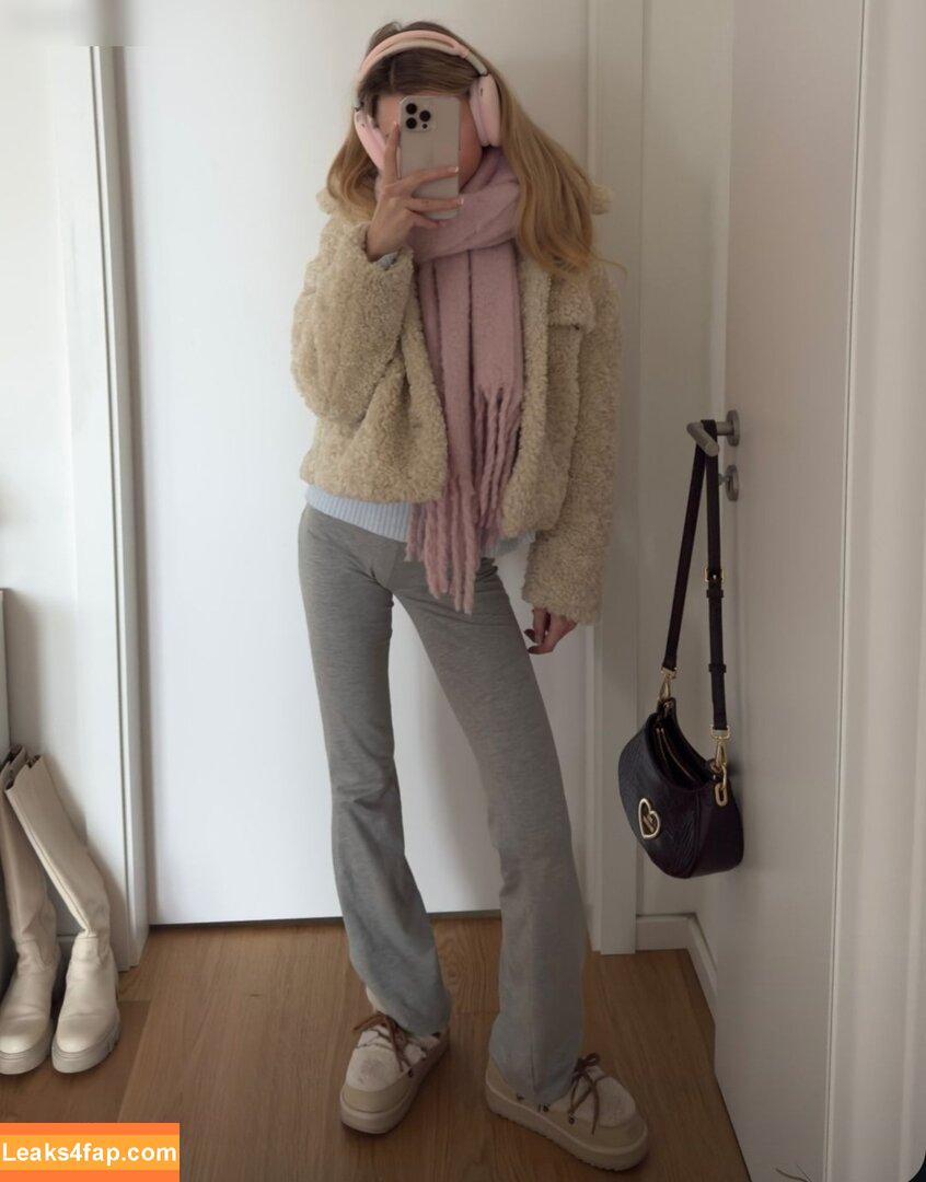 Lea Peach / https: leaked photo photo #0928