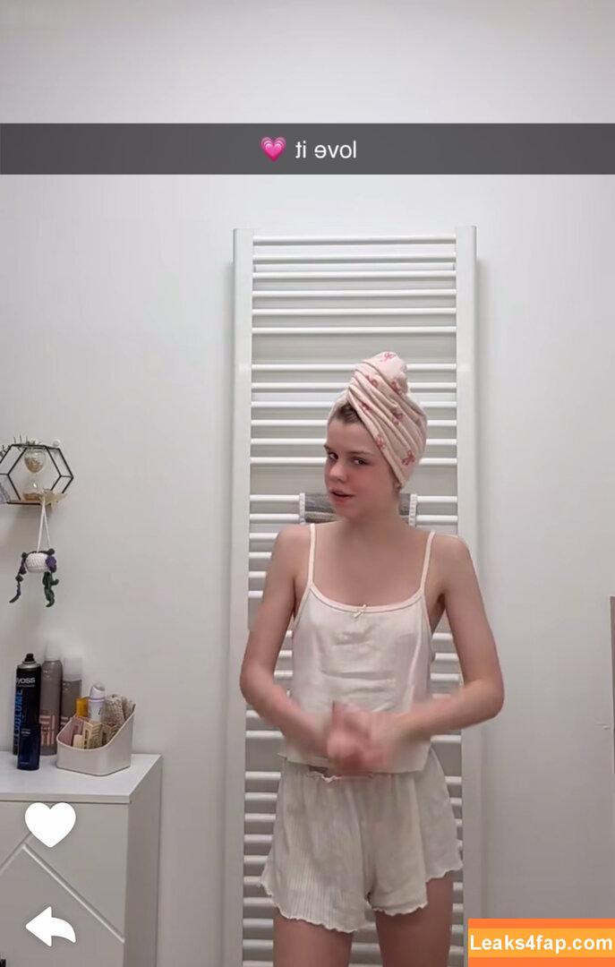 Lea Peach / https: leaked photo photo #0939