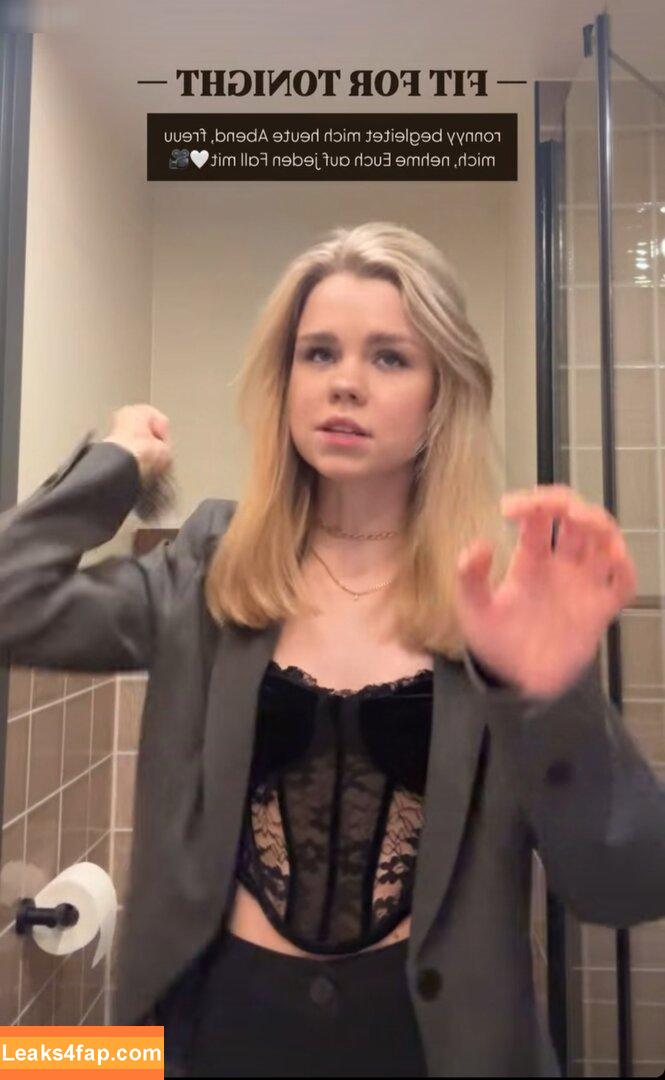 Lea Peach / https: leaked photo photo #0998