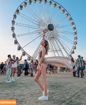 Lea Peach photo #0011