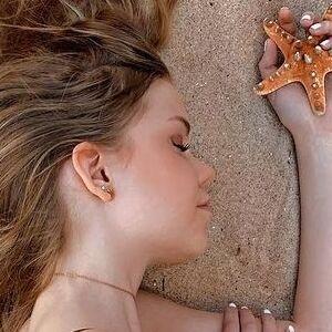 Lea Peach photo #0026