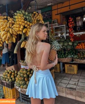 Lea Peach photo #0079