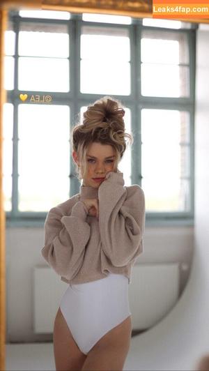 Lea Peach photo #0226