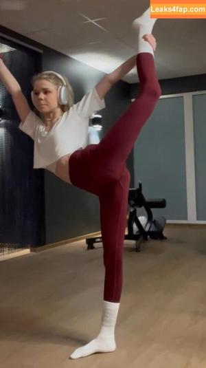 Lea Peach photo #0242