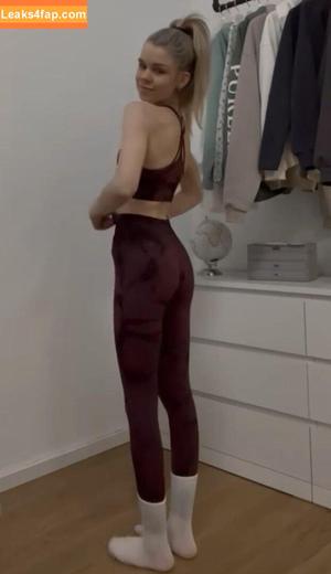 Lea Peach photo #0262