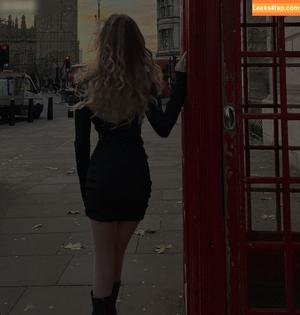 Lea Peach photo #0286